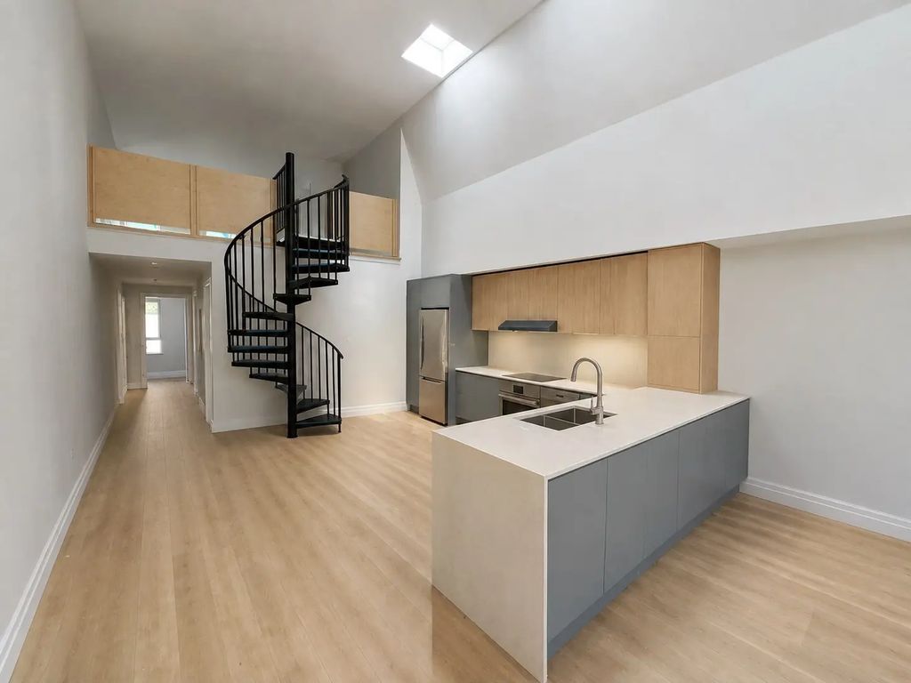 27 Kenilworth St. #9, Boston