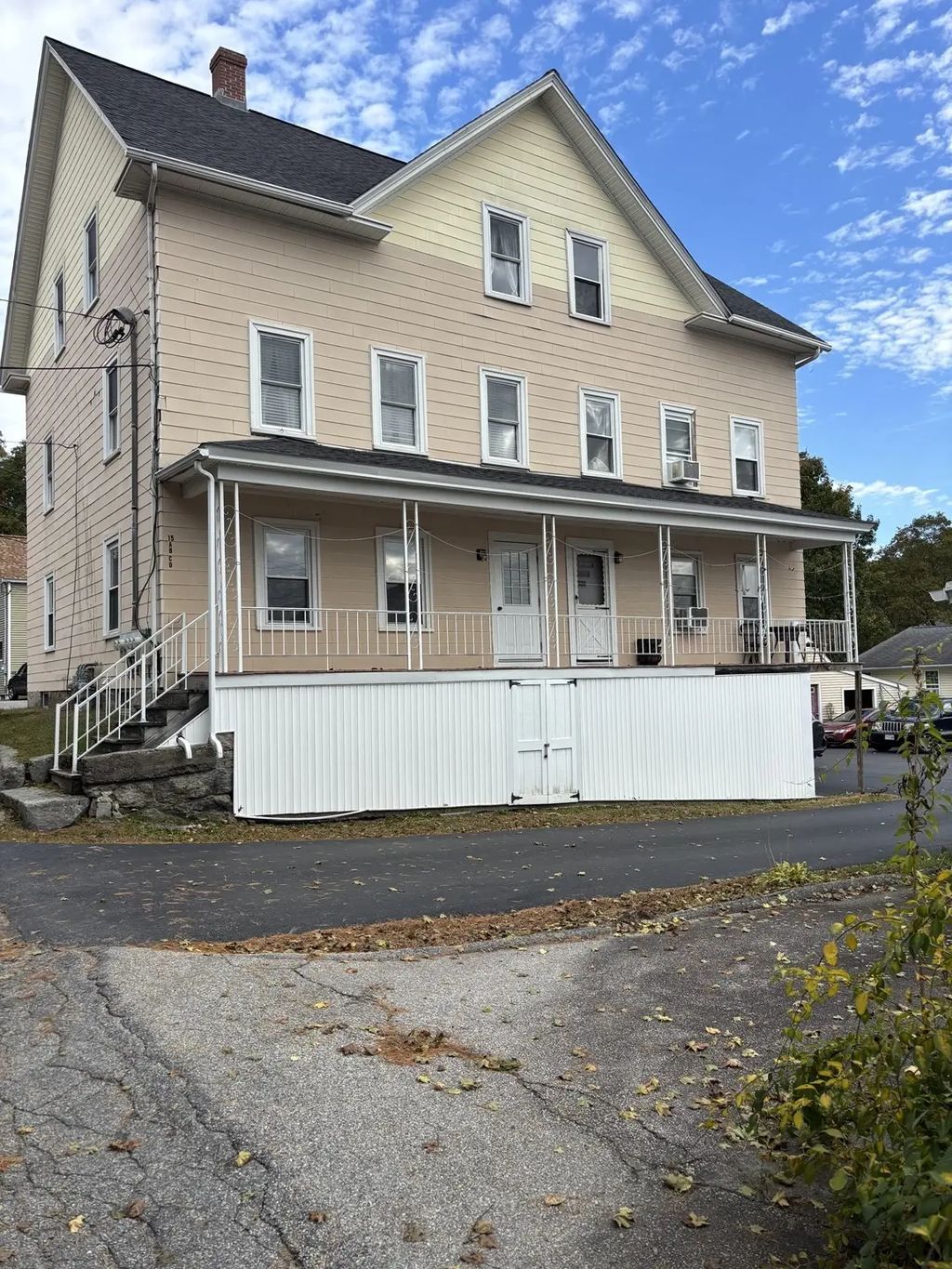 15 Wall Street #b, Uxbridge