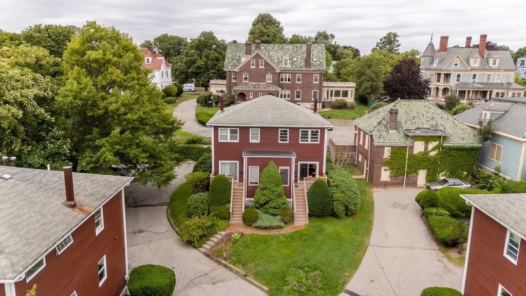 43 Ocean Ave #43, Lynn