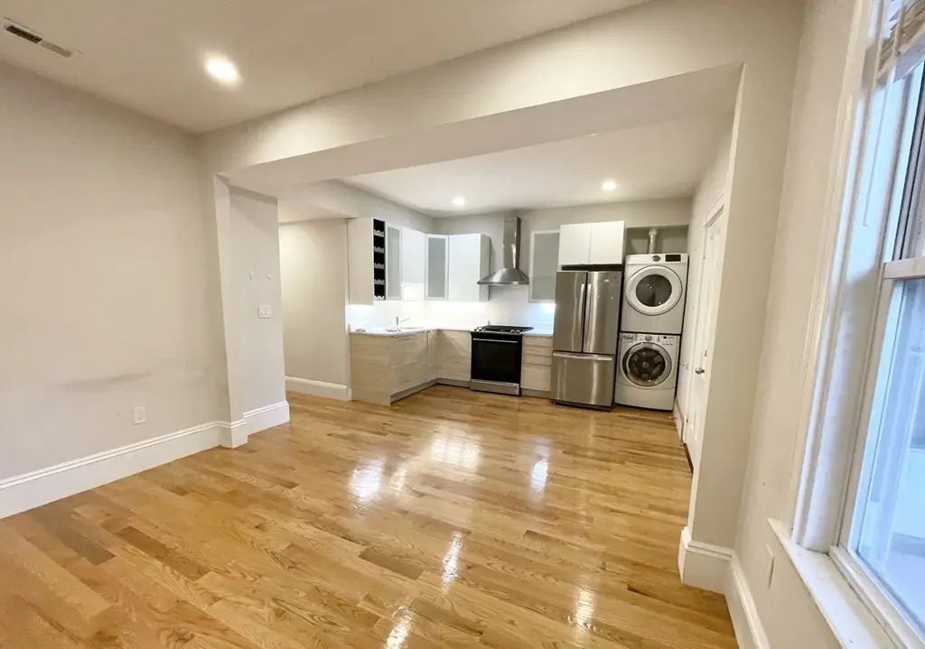 108 Buttonwood ##2, Boston