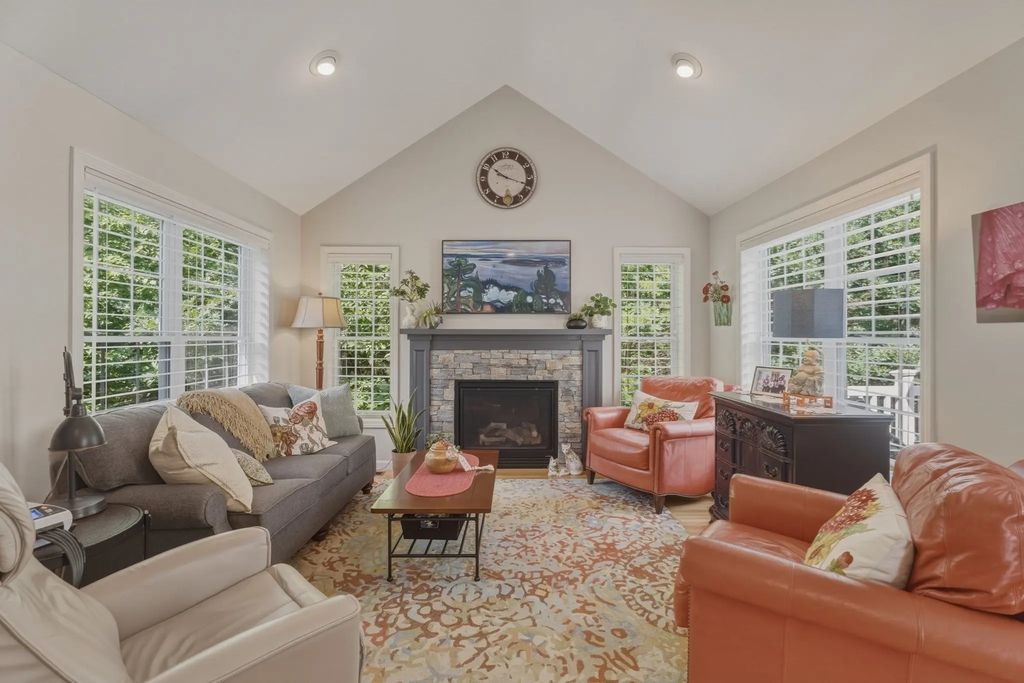 6 Wyndbrook Ln #6, Tyngsborough