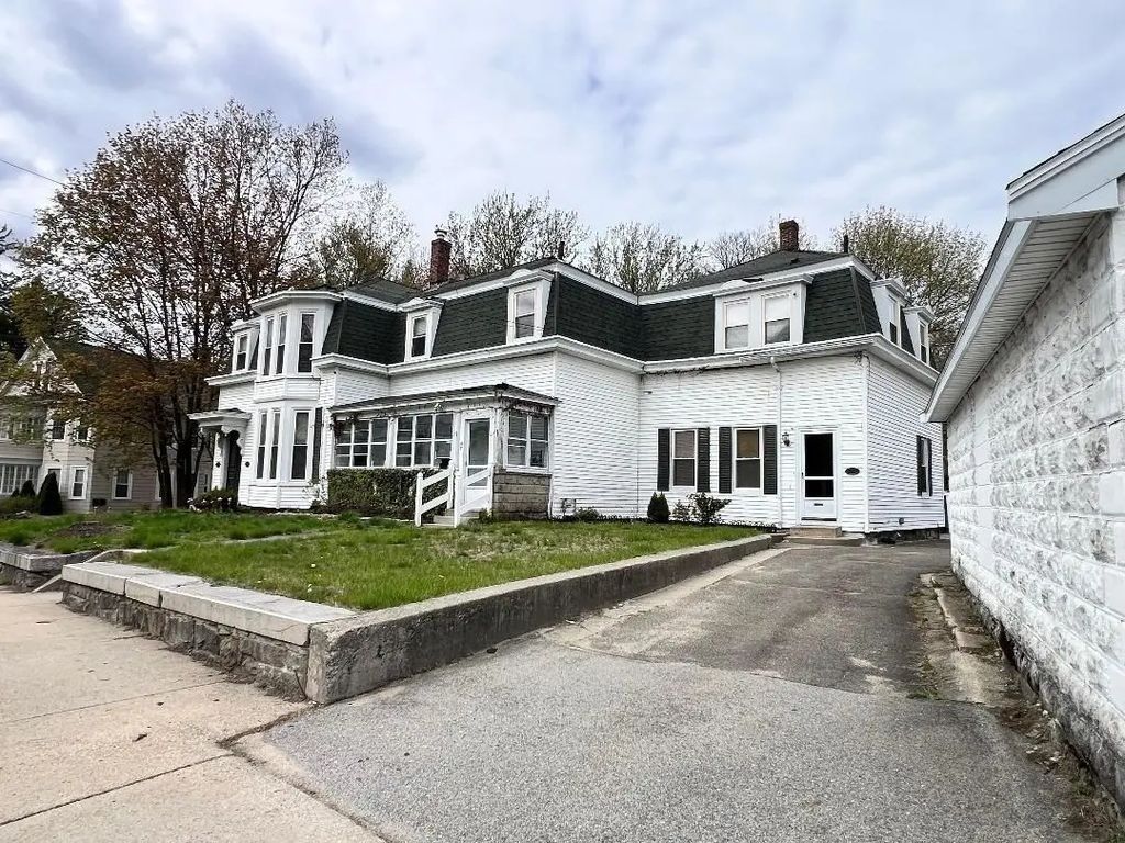 95 Pelham St #3, Methuen
