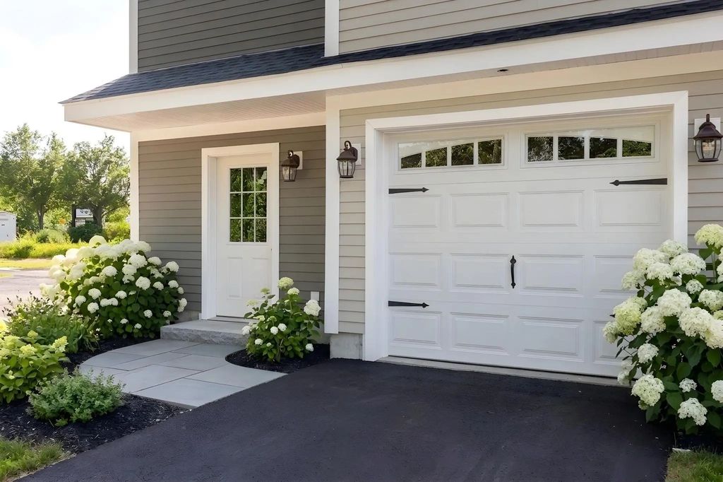 44 Dean St. #204, Taunton