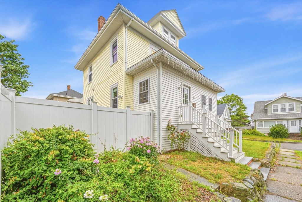 3 Florence, Quincy