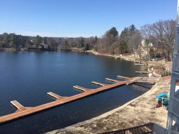 190 S Quinsigamond Ave #102, Shrewsbury