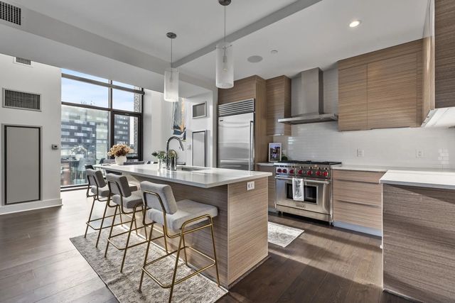 14 West Broadway #7l, Boston