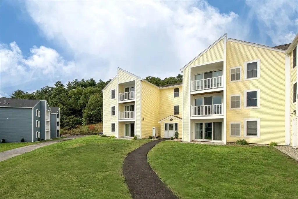 5 Marc Drive #5a, Plymouth