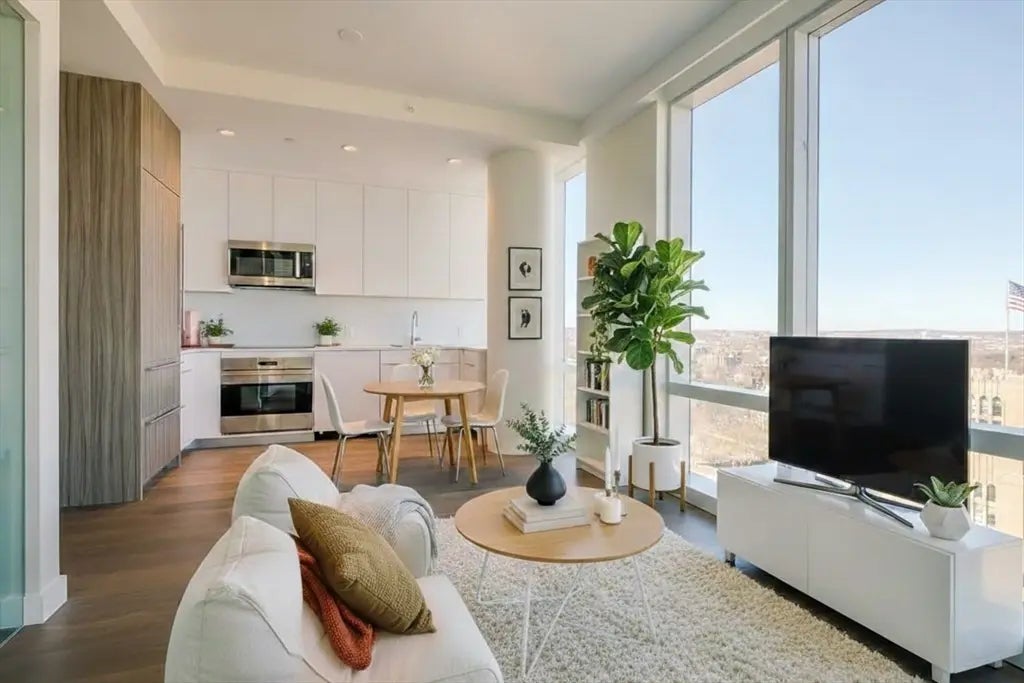 188 Brookline Avenue #25g, Boston