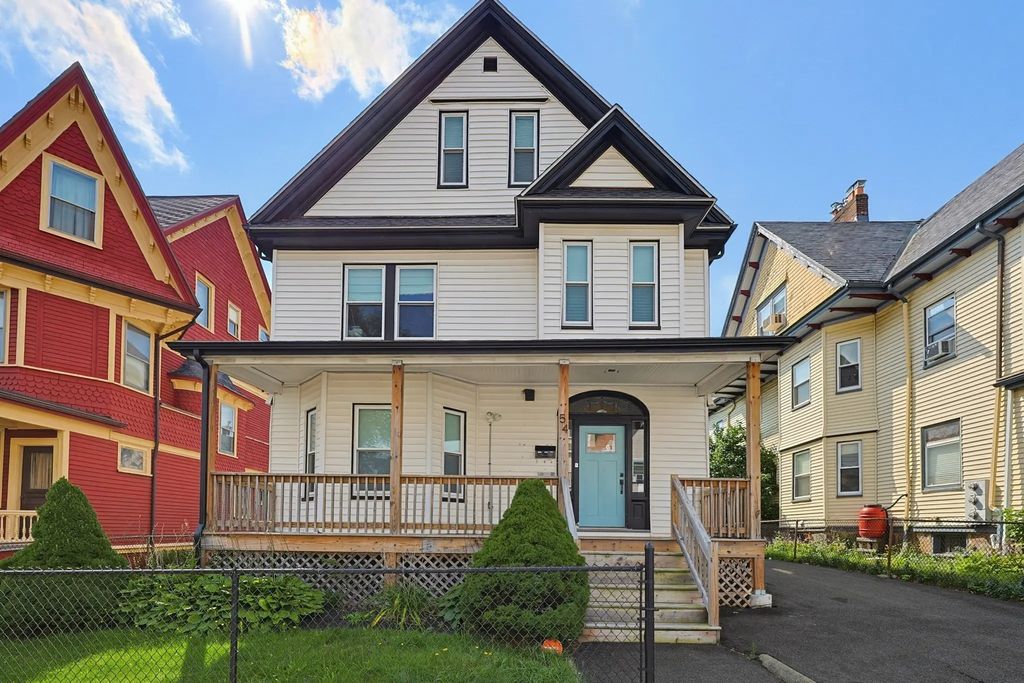 54 Bloomfield St #1, Boston