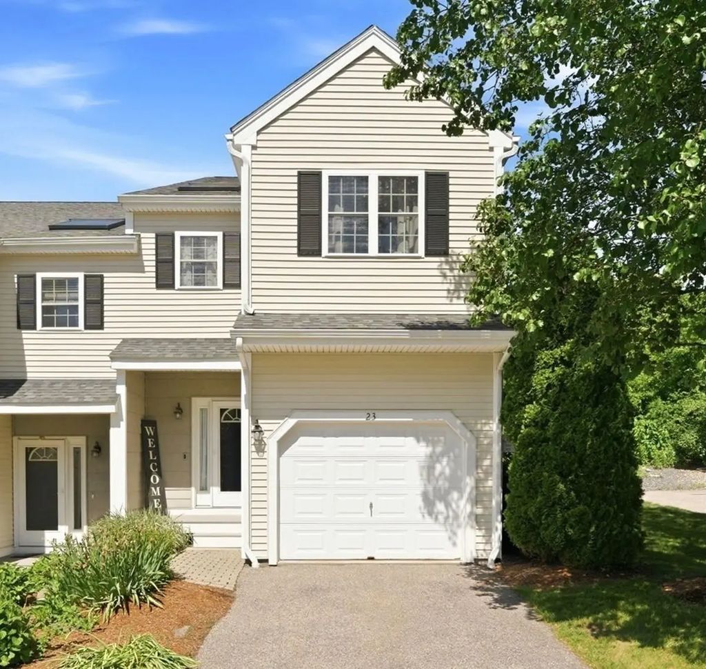 23 Azalea Ln #23, Grafton