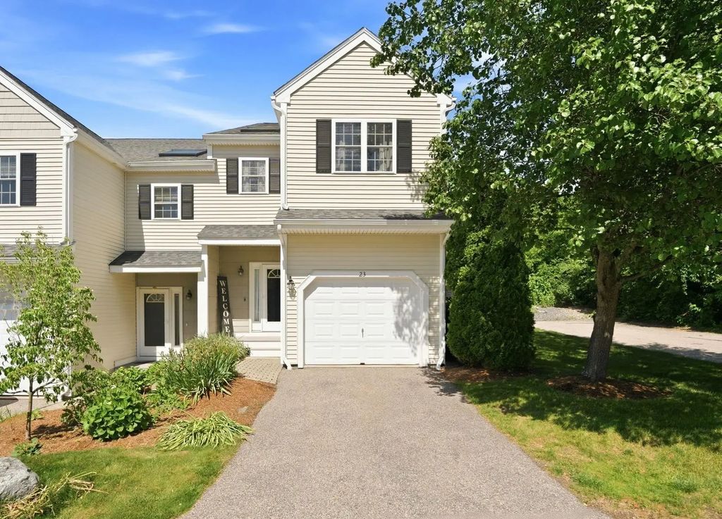 23 Azalea Ln #23, Grafton