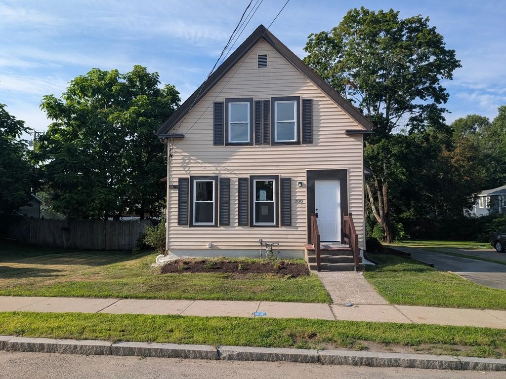 200 Temple St, Whitman