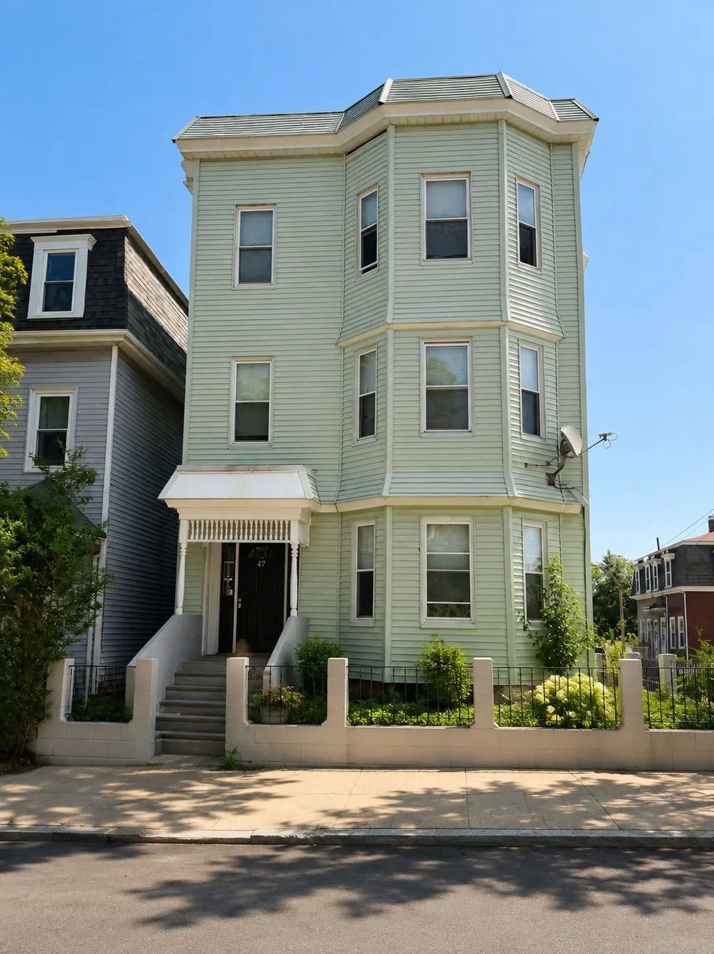 47 Buttonwood #3, Boston
