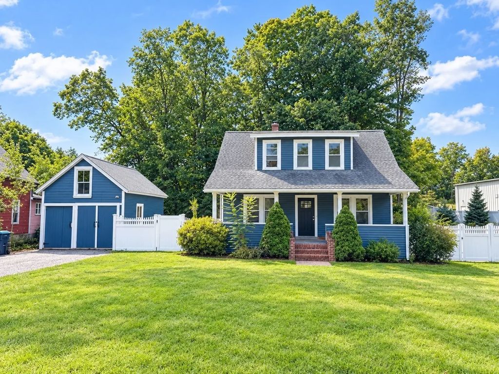 24 Pratts Junction Rd, Sterling