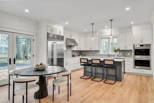 19 Deering, Lexington