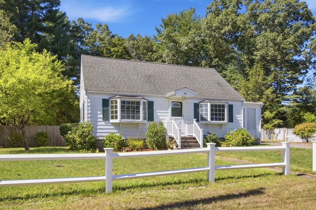 35 Marie St, Tewksbury