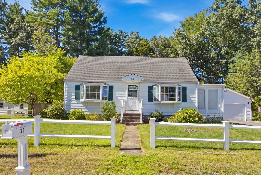 35 Marie St, Tewksbury