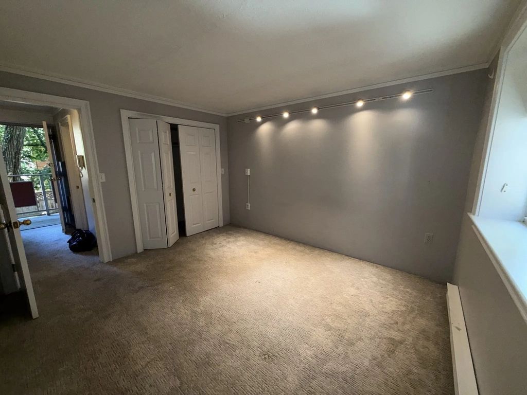 1691 Cambridge St #14, Cambridge