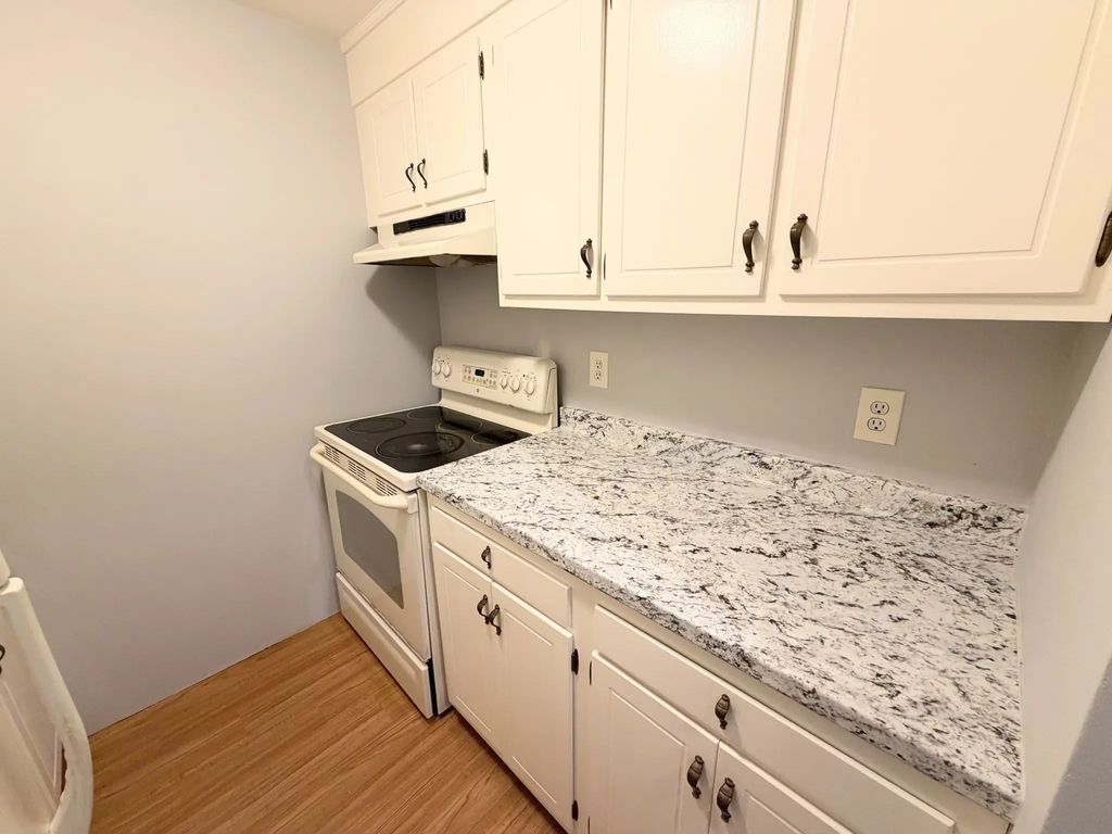 45 Maynard St #15, Westborough