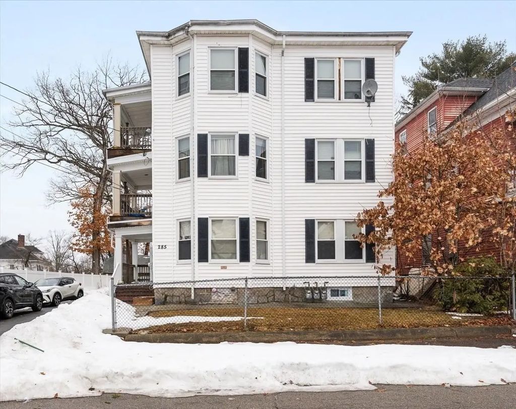 285 Green St #2, Brockton