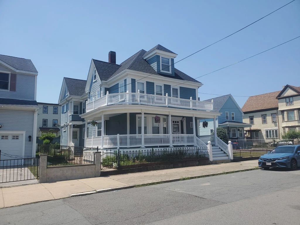 9 Briggs St, New Bedford