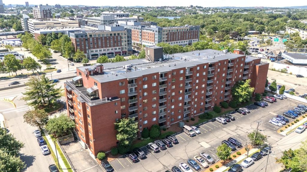 30 Revere Beach Pkwy #610, Medford
