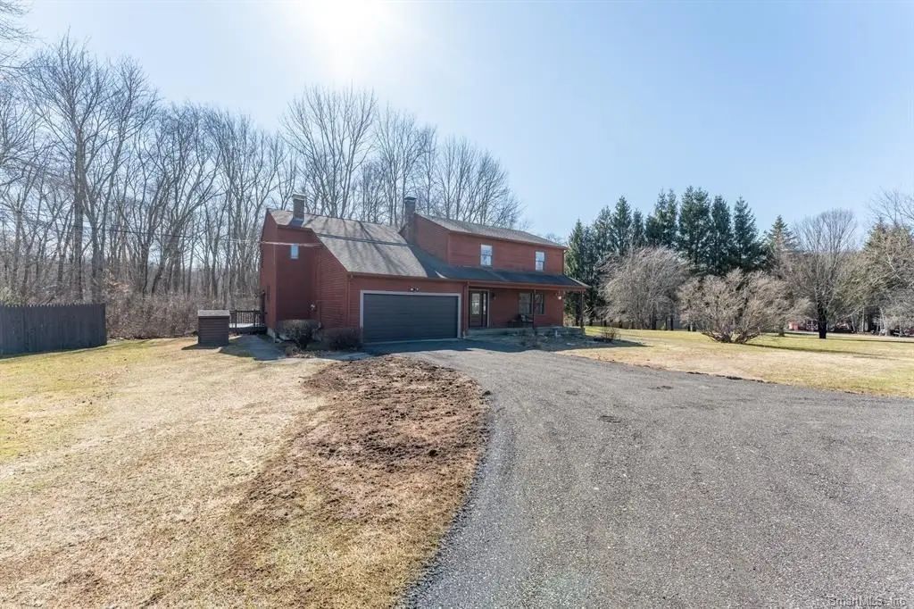 41 Margaret Henry Road, Killingly
