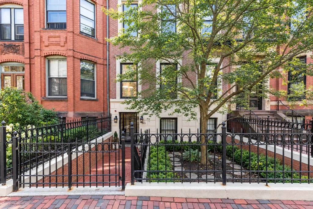 180 Marlborough St #2, Boston