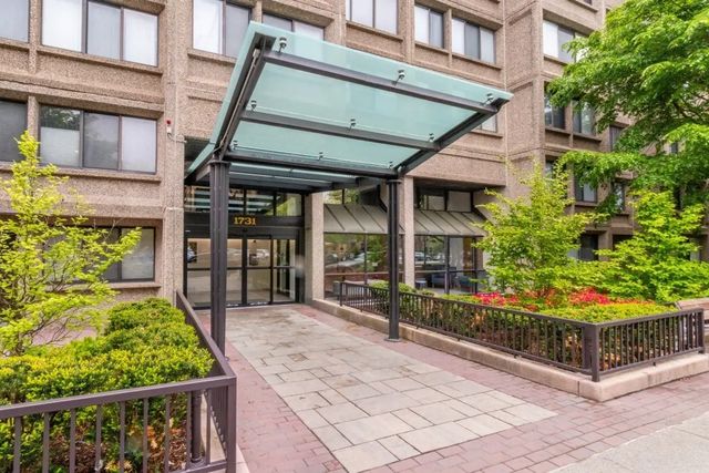 1731 Beacon St. #520, Brookline