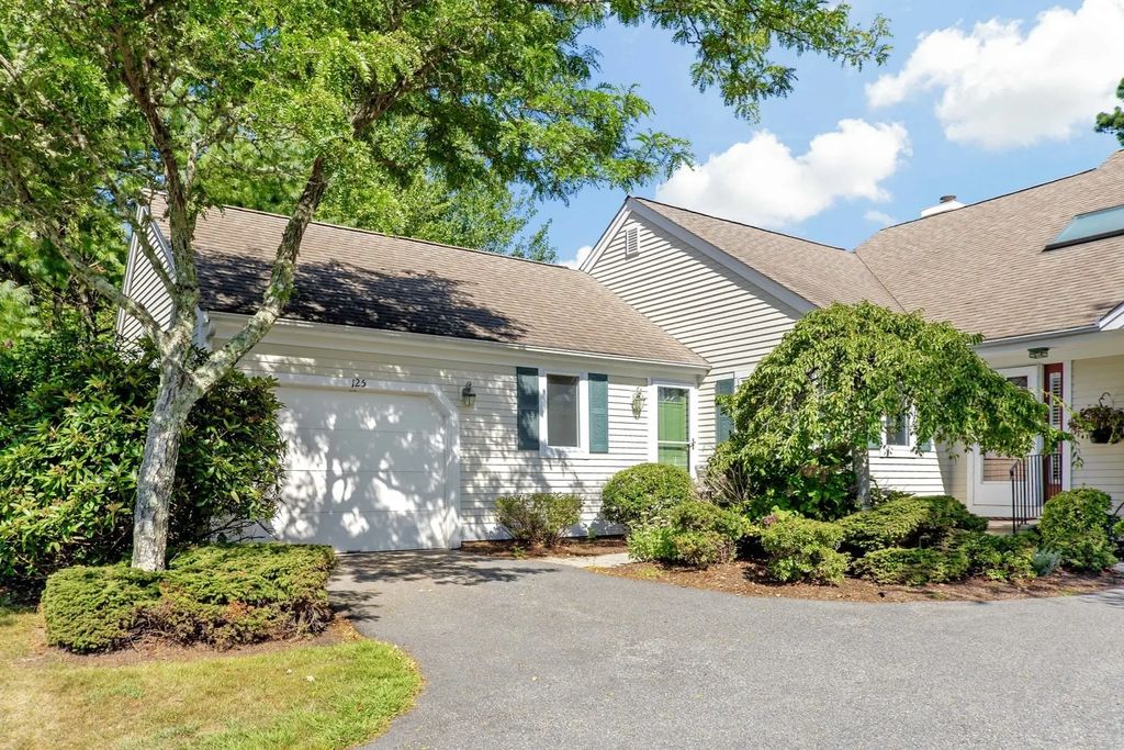 125 Leisure Green Dr #167, Mashpee