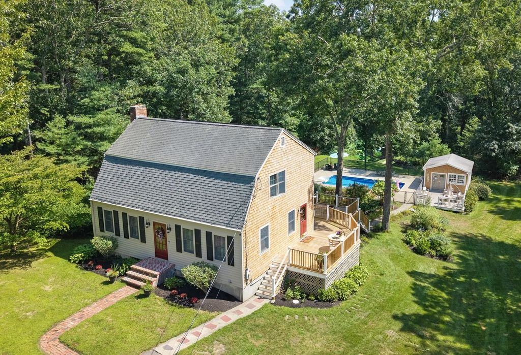 35 North St, Duxbury