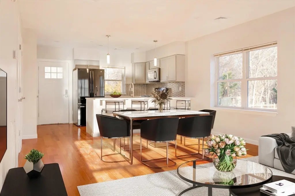 12 Finch Street #12, Boston