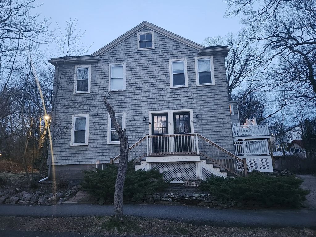 70 Leonard St #70, Dedham
