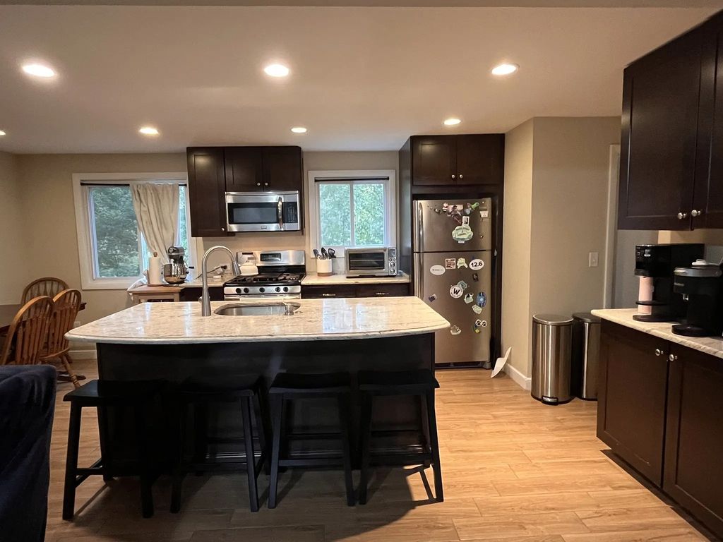 41 Birch Street, Needham
