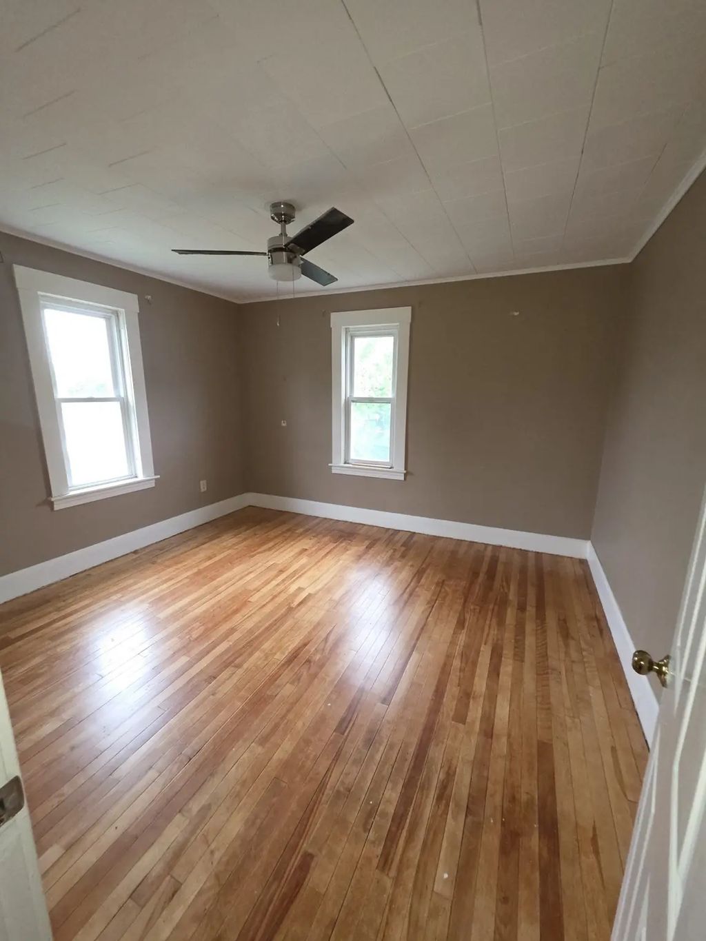 205 Woodland St, Fitchburg