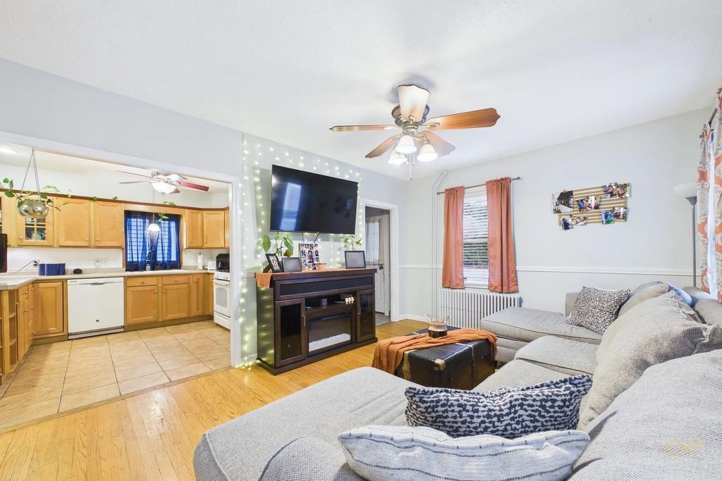 551 Union St, New Bedford