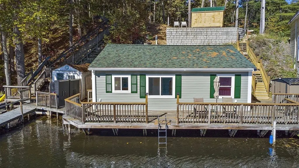 49 Boat House Rd, Groton