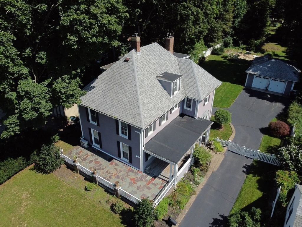 35 Peirce Street, Middleboro