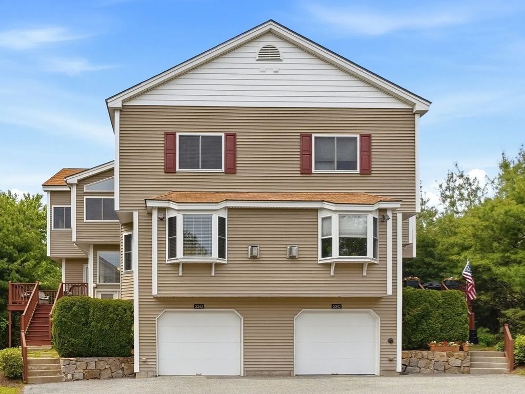 23 Governors Way #d, Milford