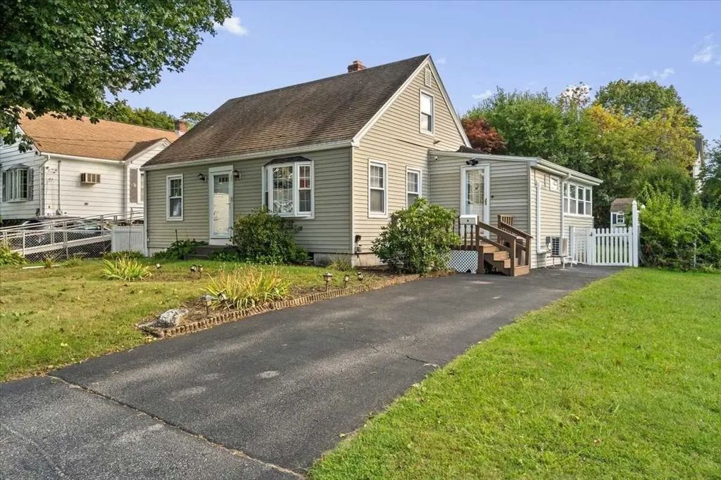 6 Adelle Circuit, Worcester
