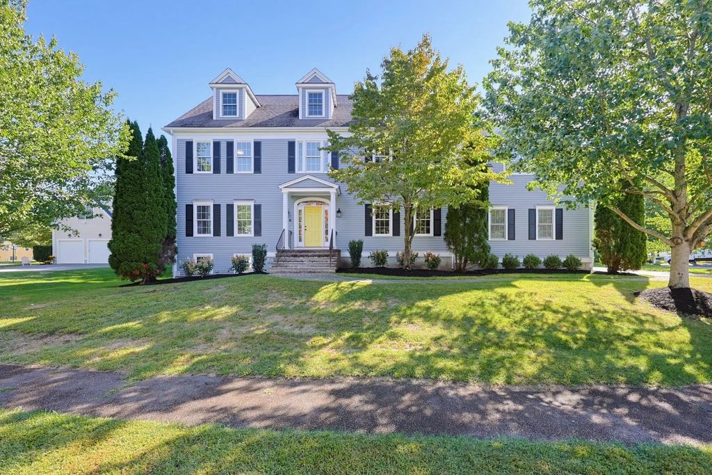 6 Samuel Path, Natick