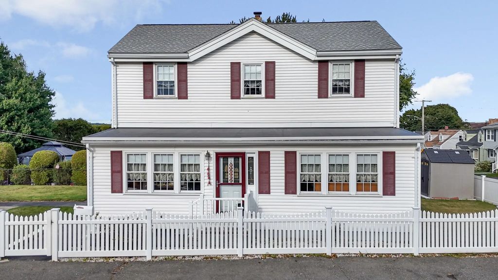 5 Grover St, Revere