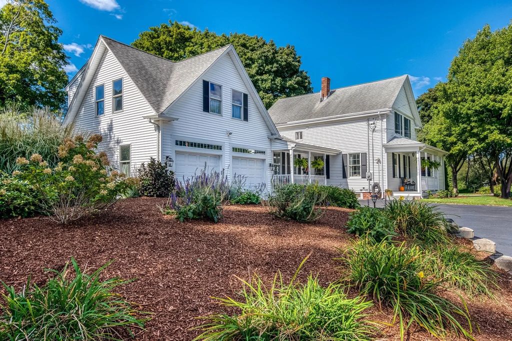 116 North Avenue, Attleboro