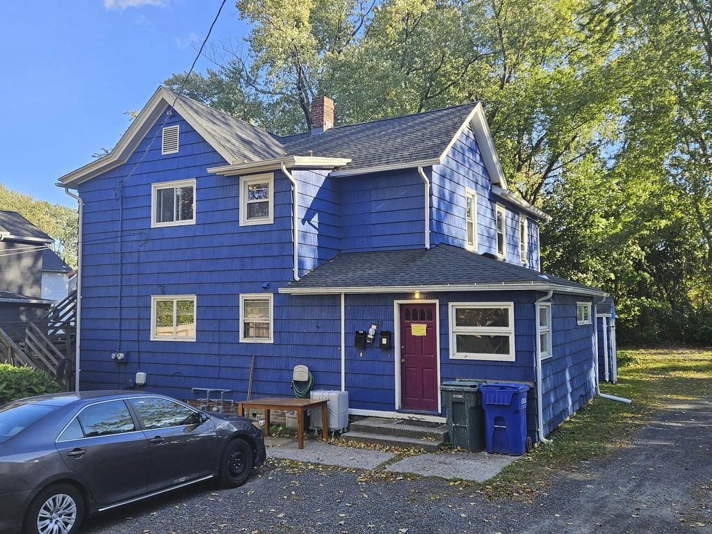 39 Holyoke Street, Northampton