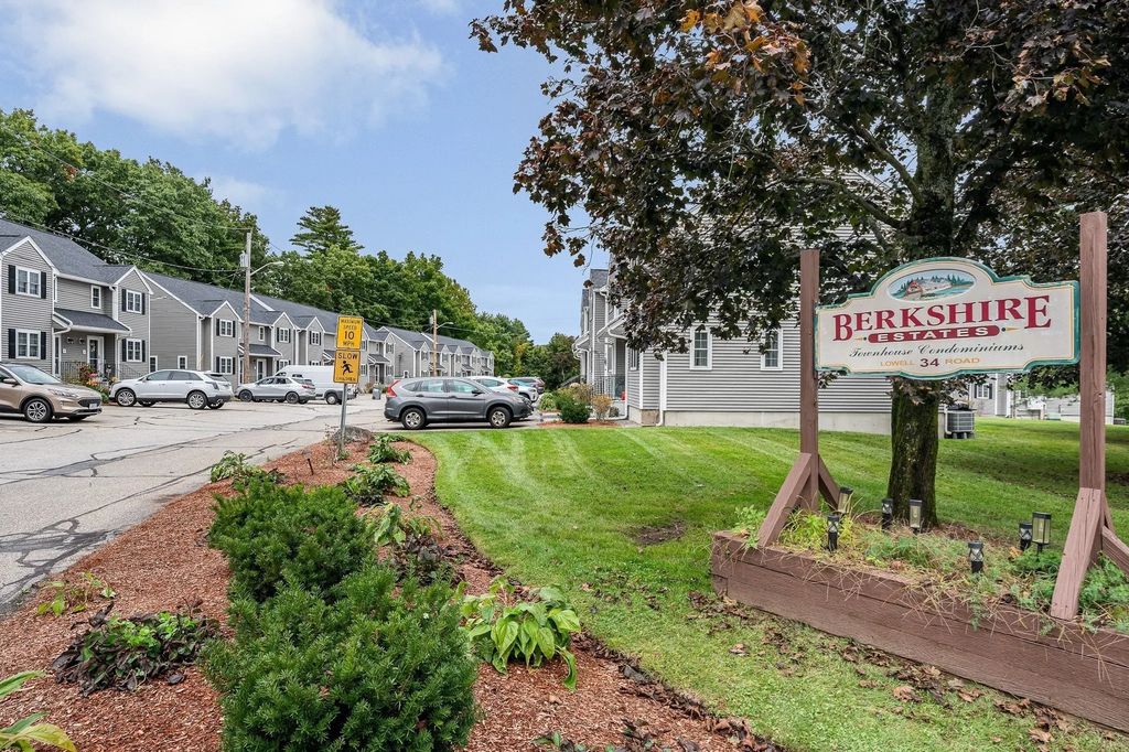 34 Lowell Rd #15, Pepperell