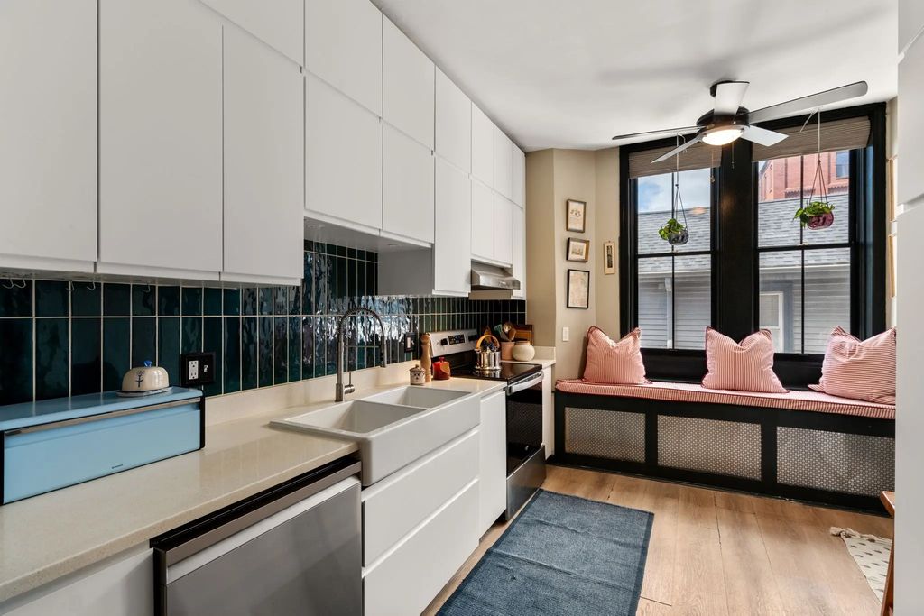 222 Washington Street #3, Brookline
