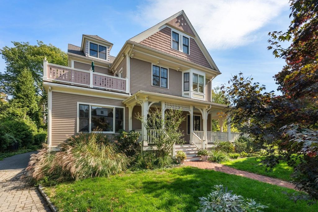 55 Burroughs Street #55c, Boston