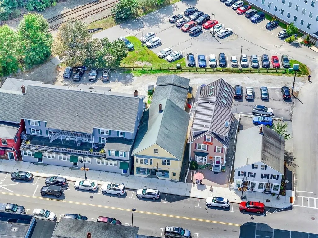 95 Commonwealth Avenue, Concord