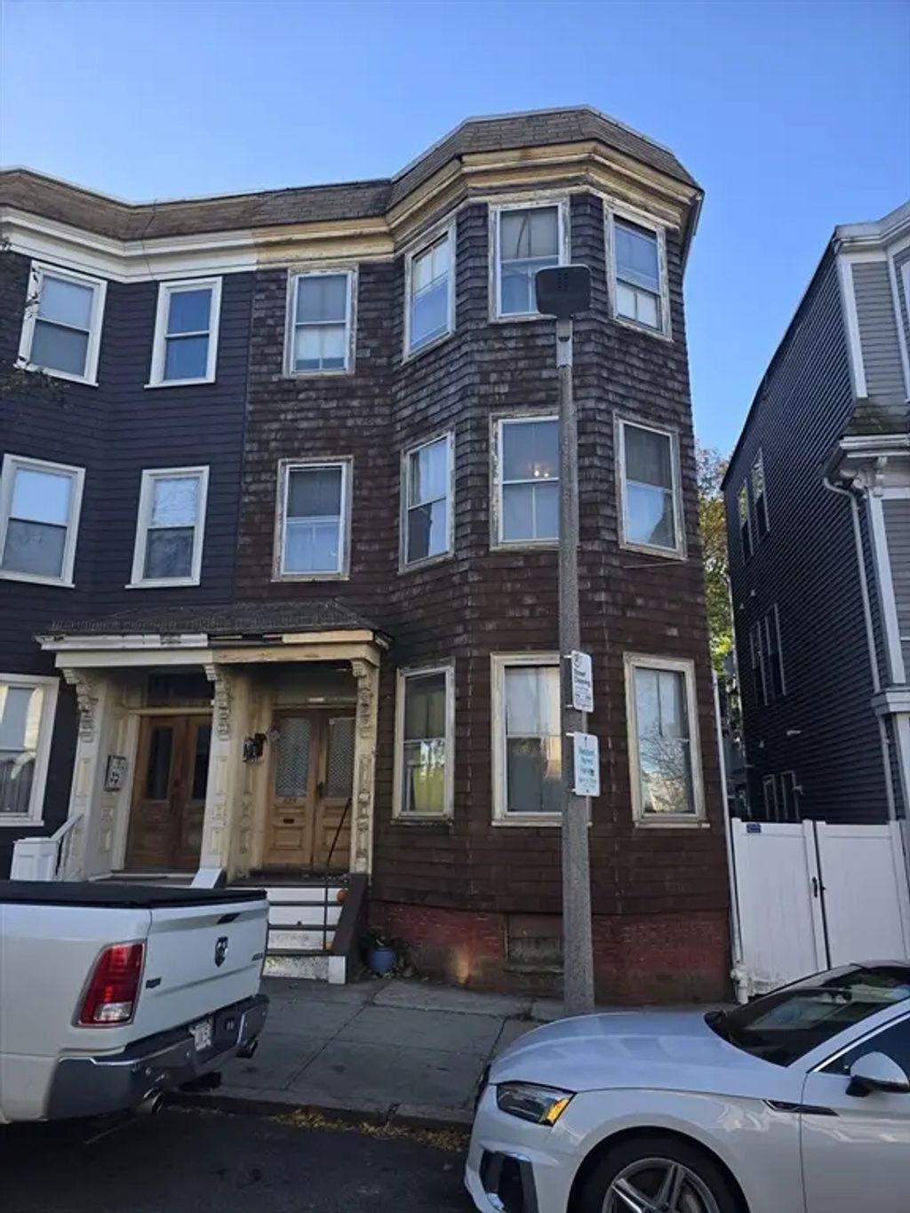 623 E 3rd St, Boston
