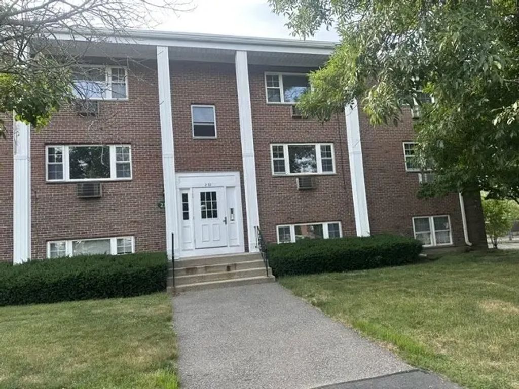 238 Rock St #c-5, Norwood
